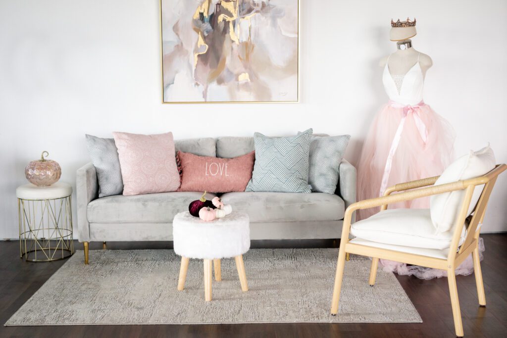 Fall/Autumn decor at BLK STRY Studio for Fall mini sessions - Christmas minis sessions 