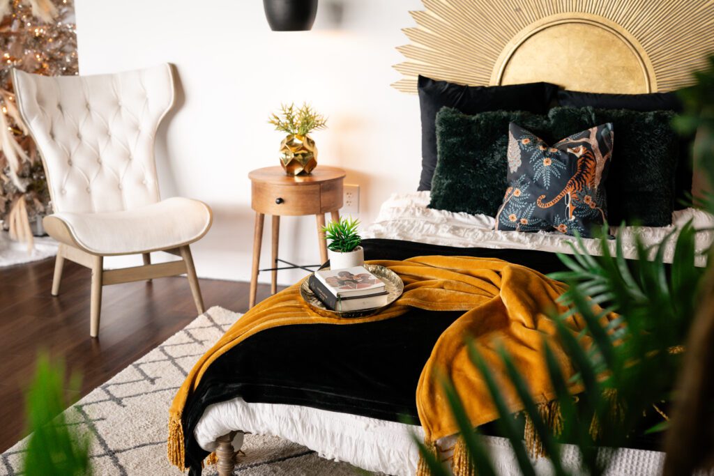 Christmas minis sessions - 
Bedroom at BLK STRY Studio for Fall mini sessions